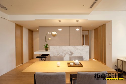 designer193_01_04.jpg