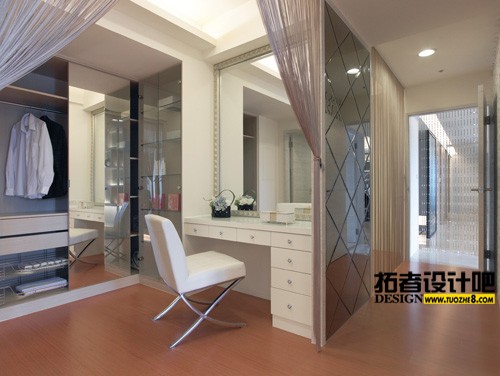 designer126_07_10.jpg