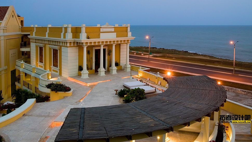 003202-06-Aerial-view-LeSpa-terrace-and-facade.jpg