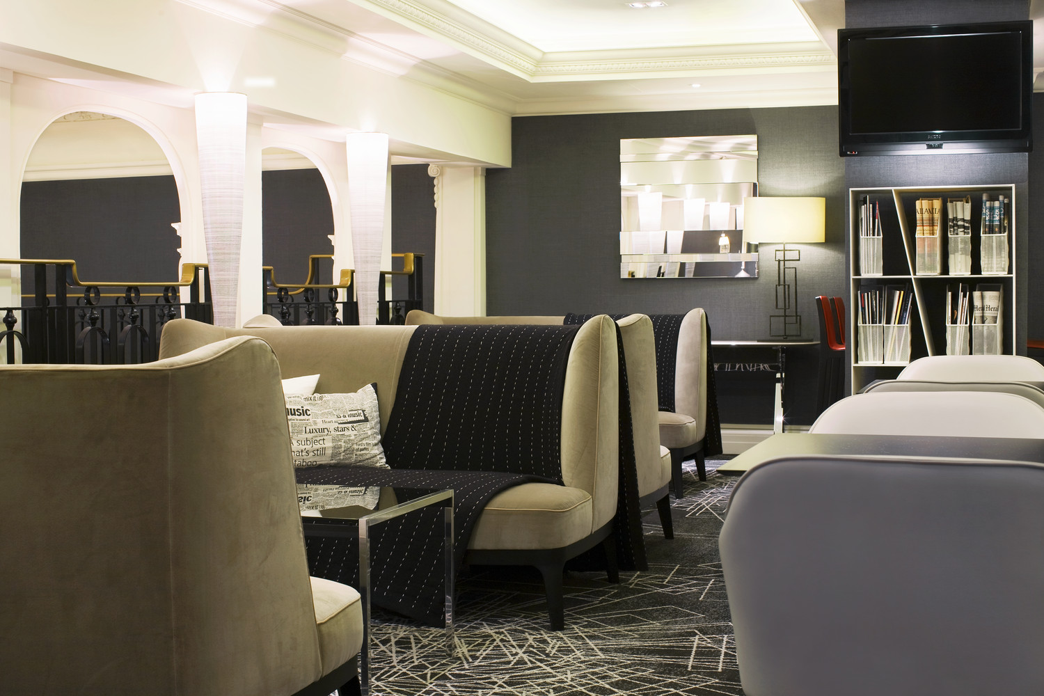 001_Le Meridien Piccadilly—Club Lounge 拍攝_LeMeridien Hotels and Resorts.jpg