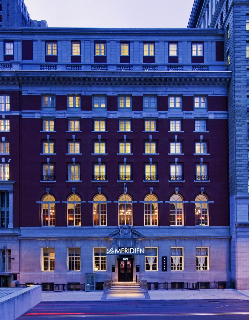 10)Le Meridien PhiladelphiaExterior Ĕz.jpg