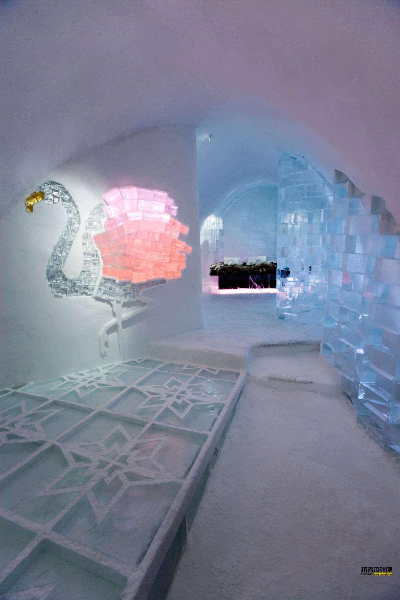 IceHotel-2012-09.jpg