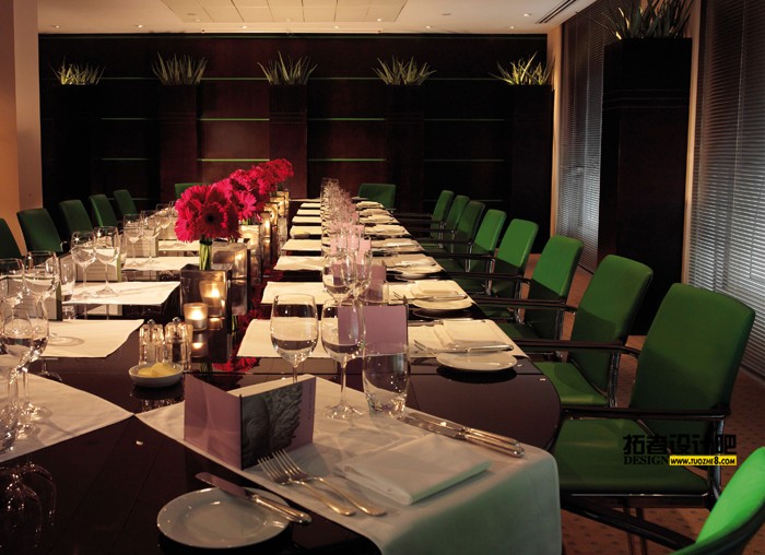 29129807-H1-private_dining_room.jpg