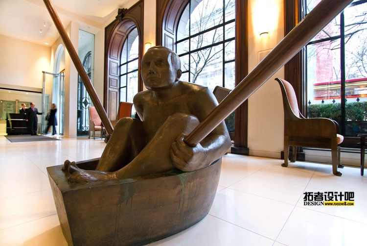 44239543-H1-Oarsman_lobby_40cm_HR.jpg