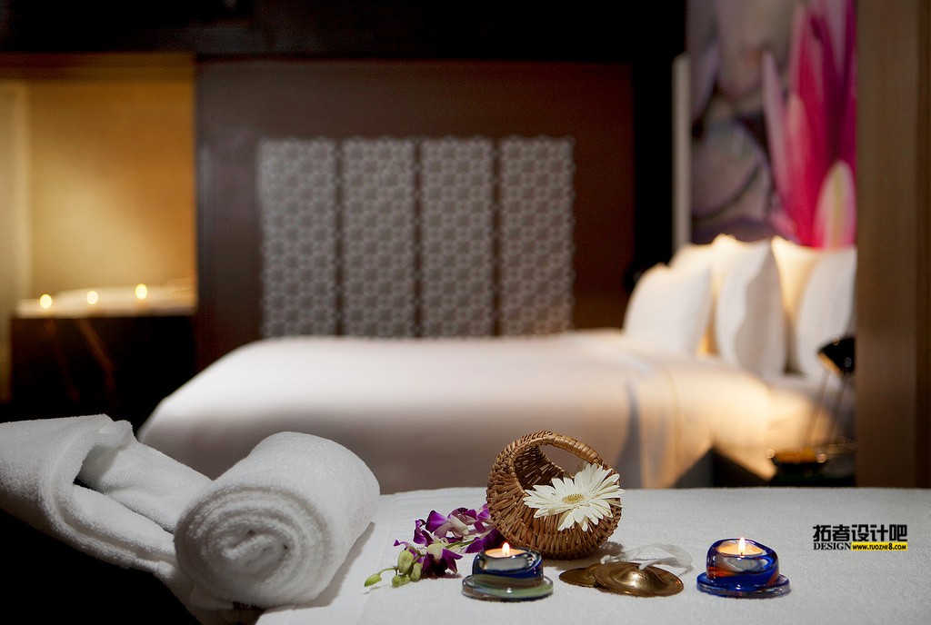 8)The Westin Hyderabad Mindspacein room spa Ĕz.jpg