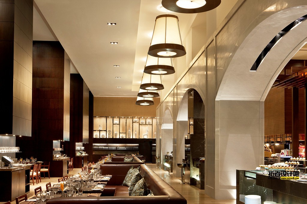 51)The Westin Hyderabad Mindspaceseasonal tastes front view Ĕz.jpg