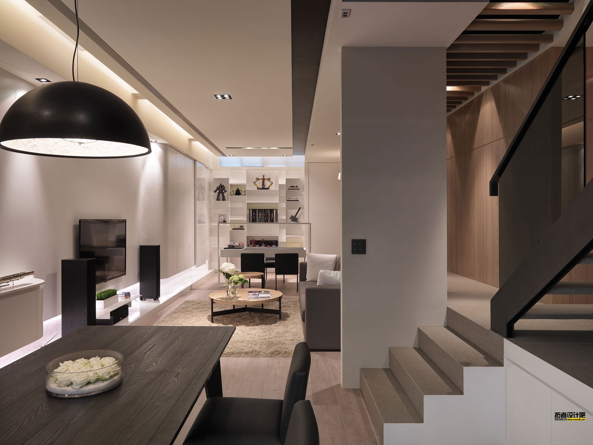 A-Multilevel-Contemporary-Apartment-11.jpg