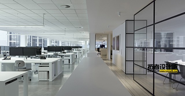 Yellowtrace-Slattery-Australia-Office-by-Elenberg-Fraser-Melbourne-11.jpg
