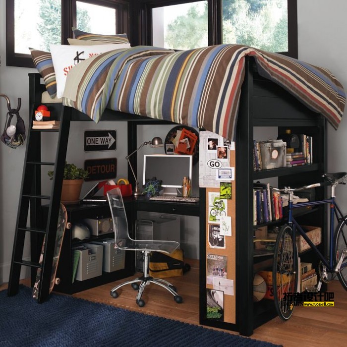 boys-room-bunk-bed-with-workspace-and-bike-700x700.jpeg