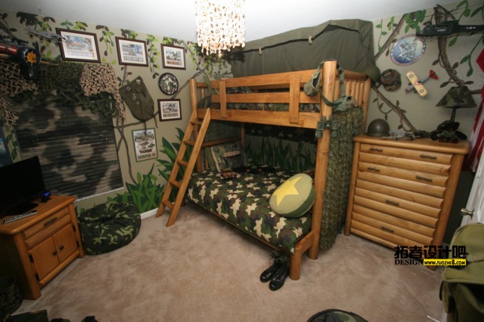 camouflage-boys-room-with-bunk-beds-700x466.jpeg