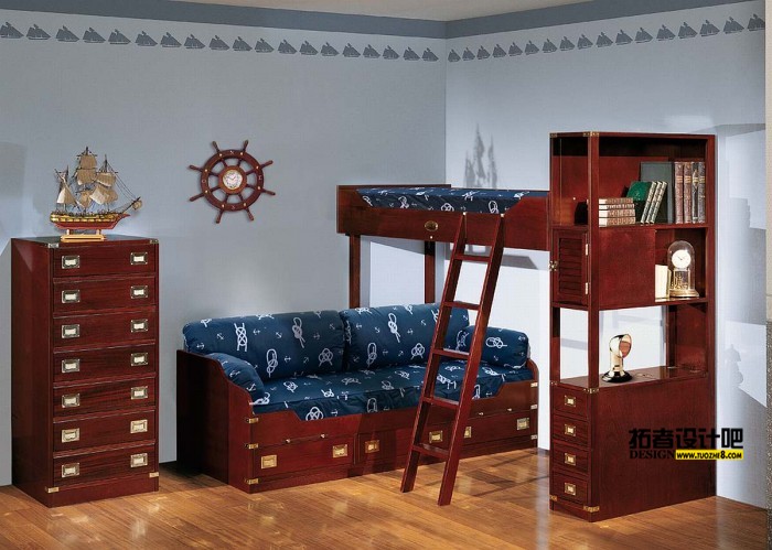 dark-wood-bunk-bed-nautical-themed-boys-room-700x499.jpeg