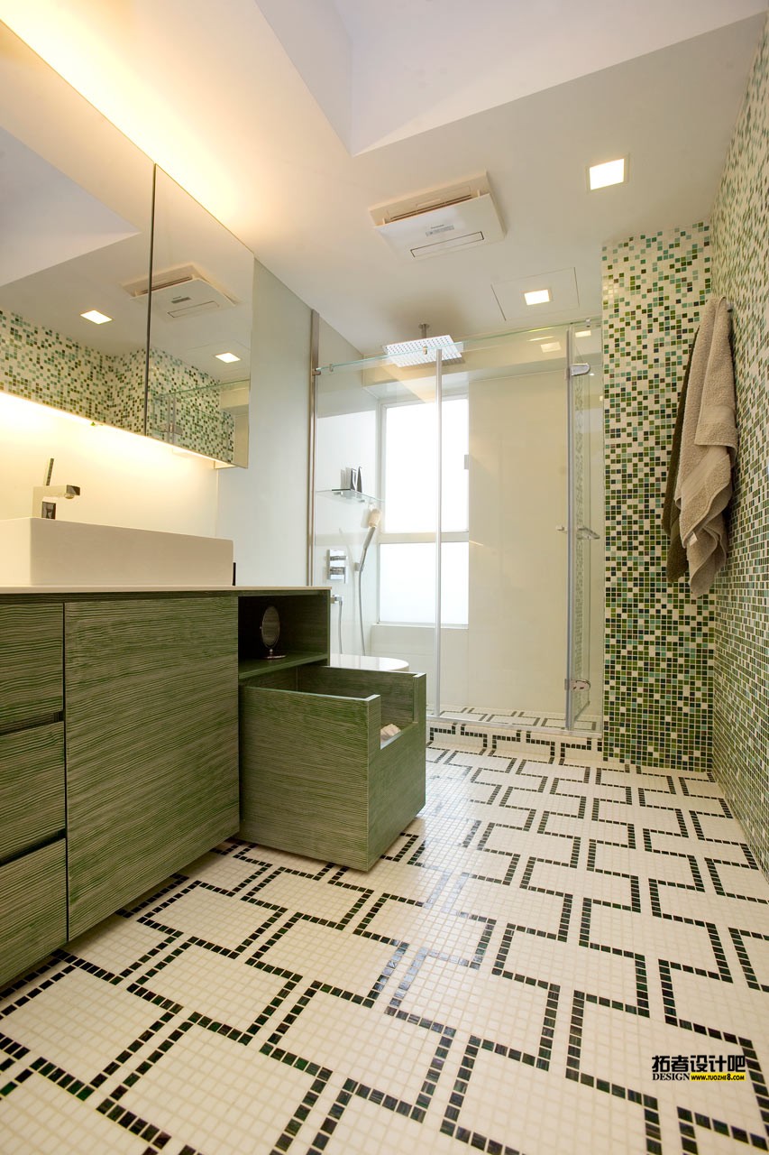 Red-Hill-Peninsula-Clifton-Leung-10-bath[1].jpg