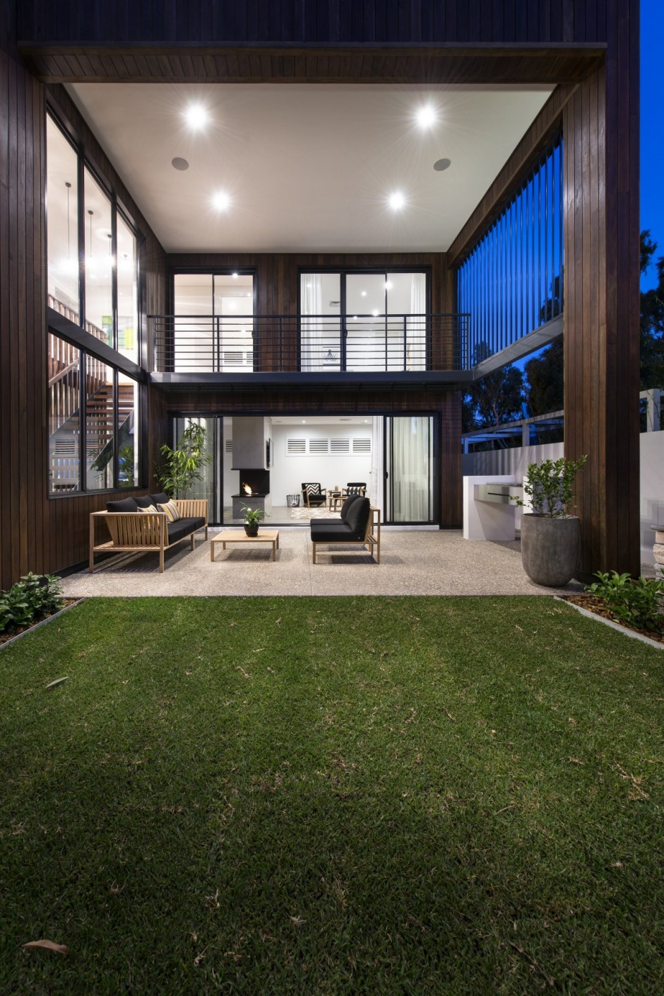 Outdoor-Living-Room.jpg