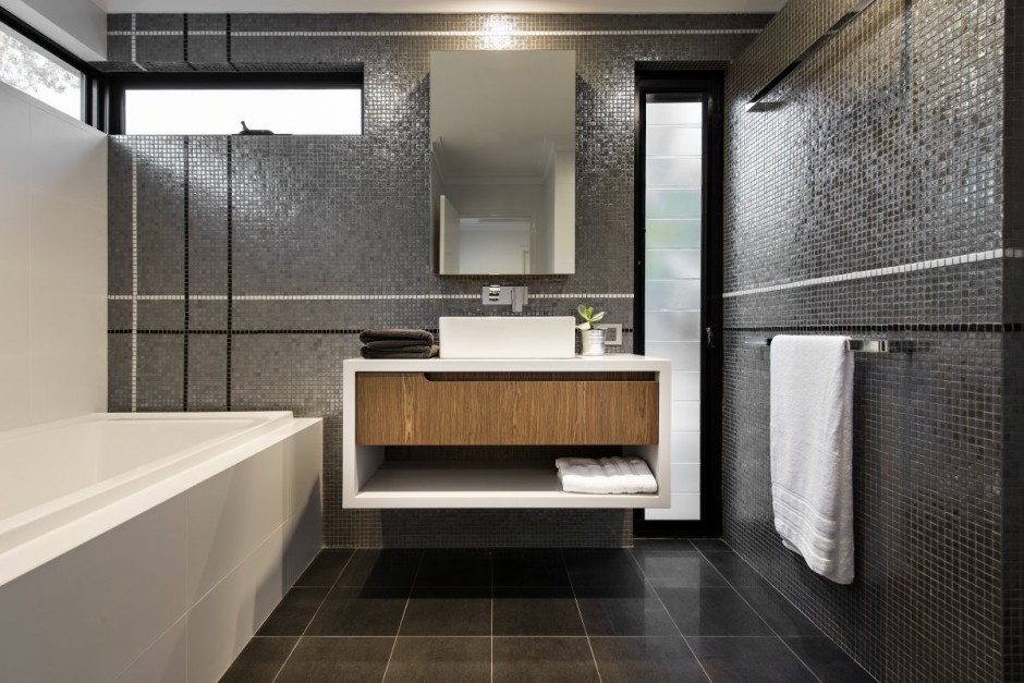 Bathroom3.jpg