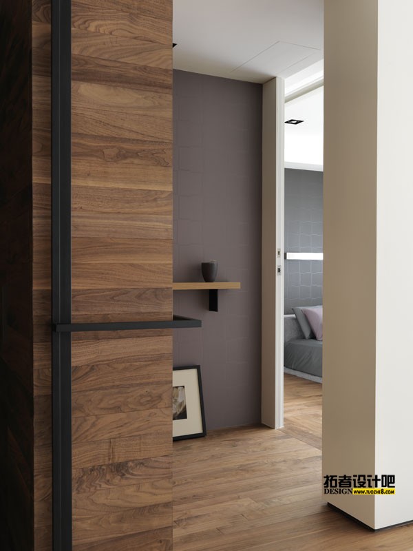215650k01qbh6n06bn1knk.jpg