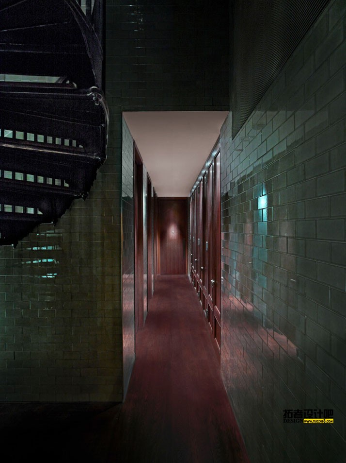 f-The-London-EDITION-photo-richard-powers-yatzer.jpg