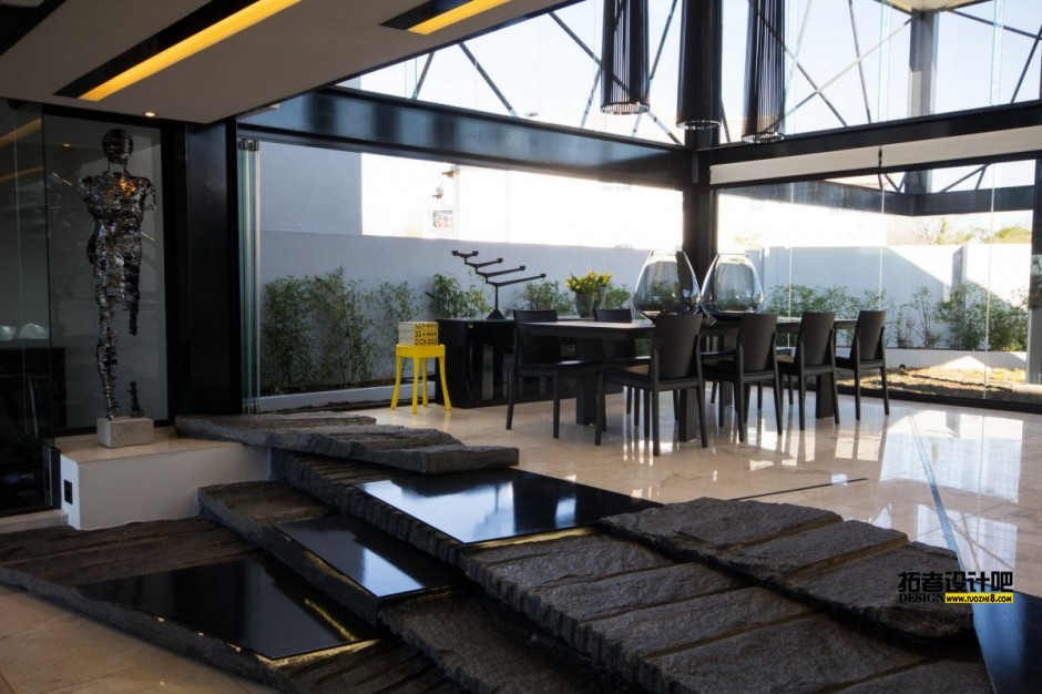 the-ber-house-by-nico-van-der-meulen-architects-11.jpg