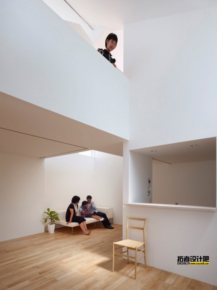 complex-house-09-707x944.jpg