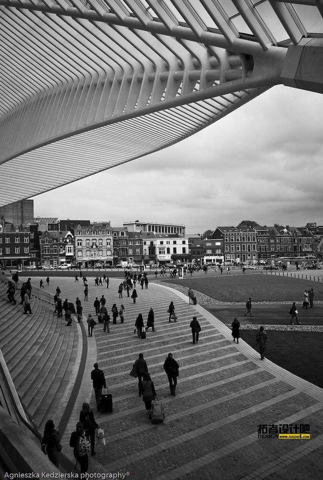 liege-guillemins-train-station-21.jpg