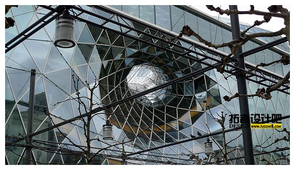 Fuksas-MyZeil_05.jpg