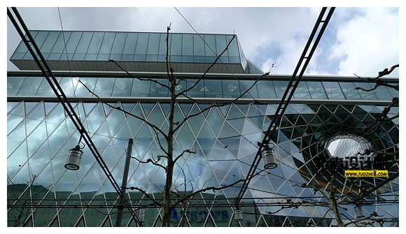 Fuksas-MyZeil_07.jpg