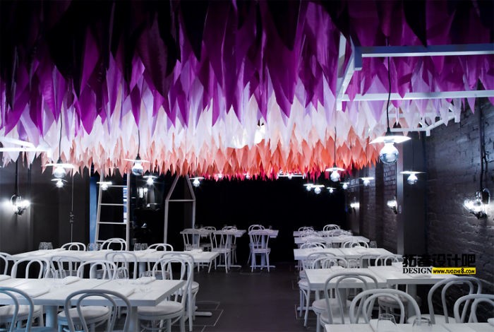 amazing-restaurant-bar-interior-design-26.jpg