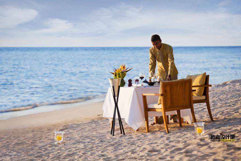 С 43978373-H1-ANMUBL_FH_1111_DestinationDining_8513.jpg