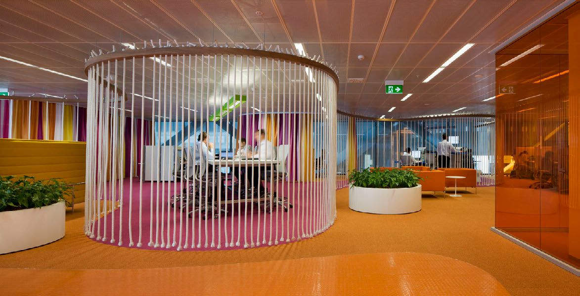 macquarie_280310_47.jpg