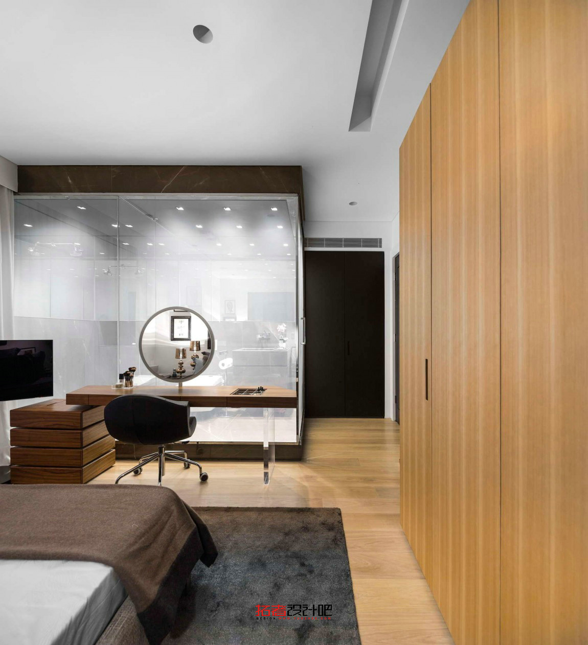London-Penthouse-12-1150x1262.jpg