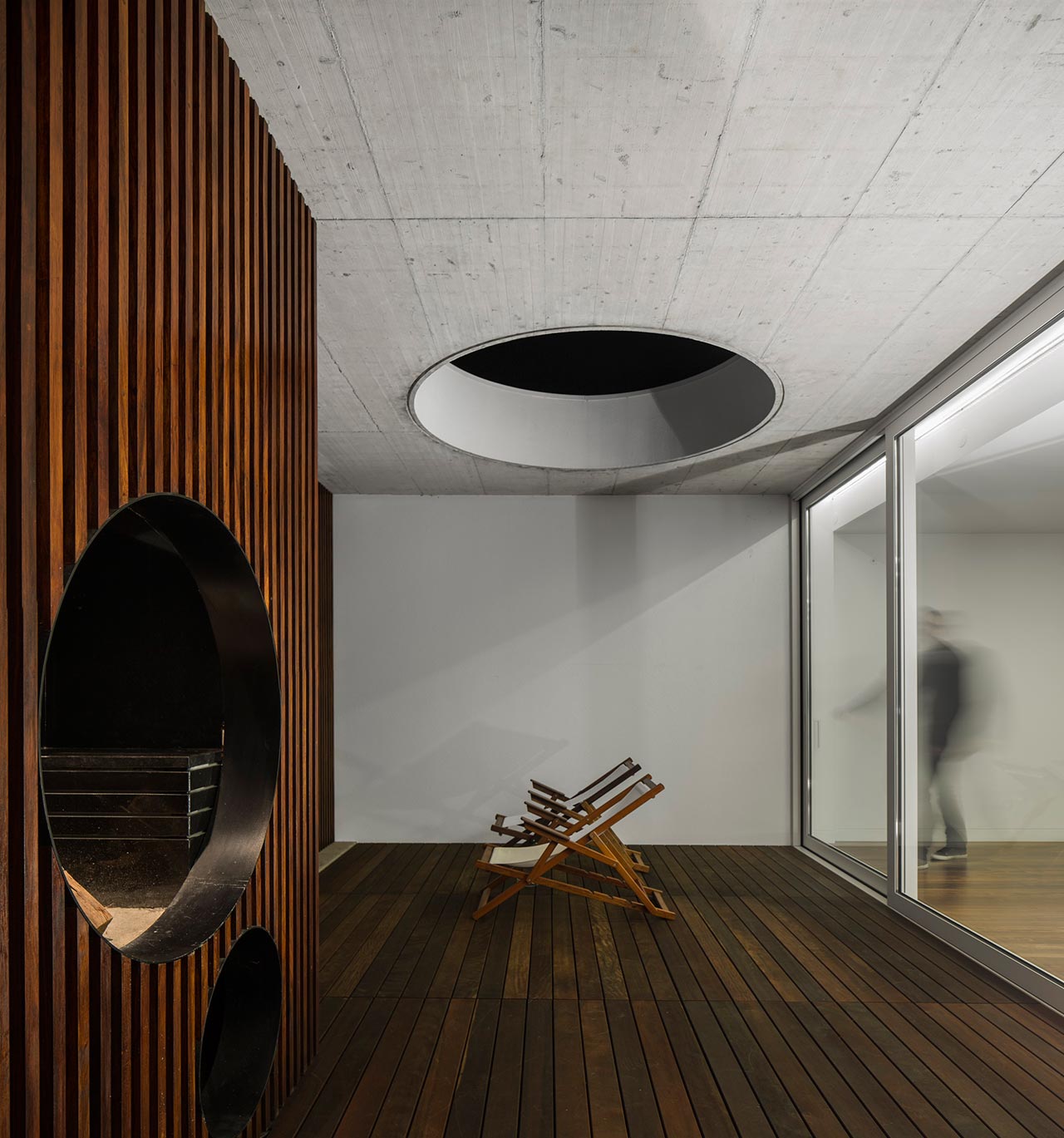 f7_casal_dos_claros_leiria_portugal_contaminar_arquitectos_photo_fernando_guerra.jpg