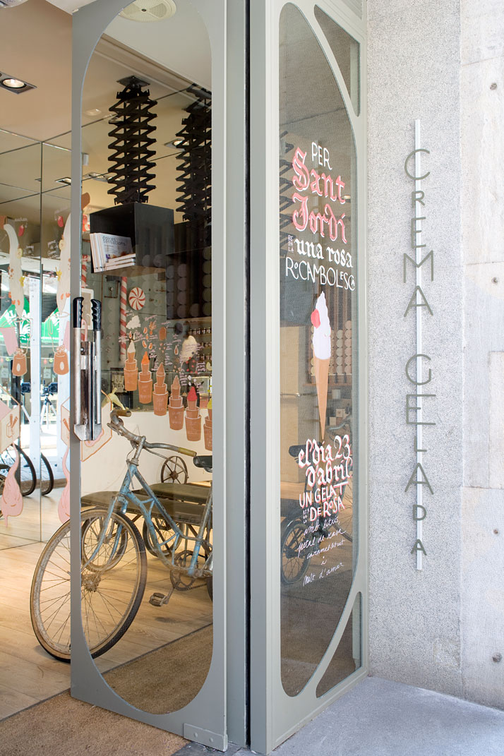 Rocambolesc-Ice-Cream-Parlour-Girona-yatzer-11.jpg