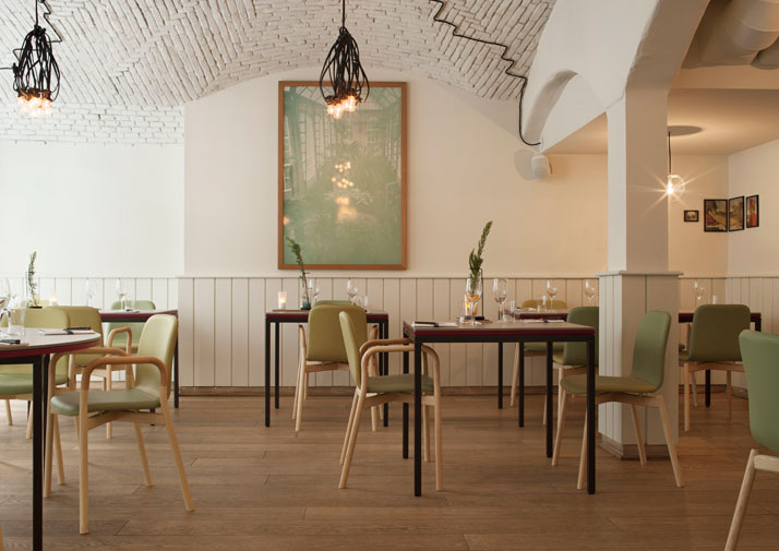 Pisacco-restaurant-bar-by-Tiziano-Vudafieri-Claudio-Saverino-milan-italy-yatzer-3.jpg
