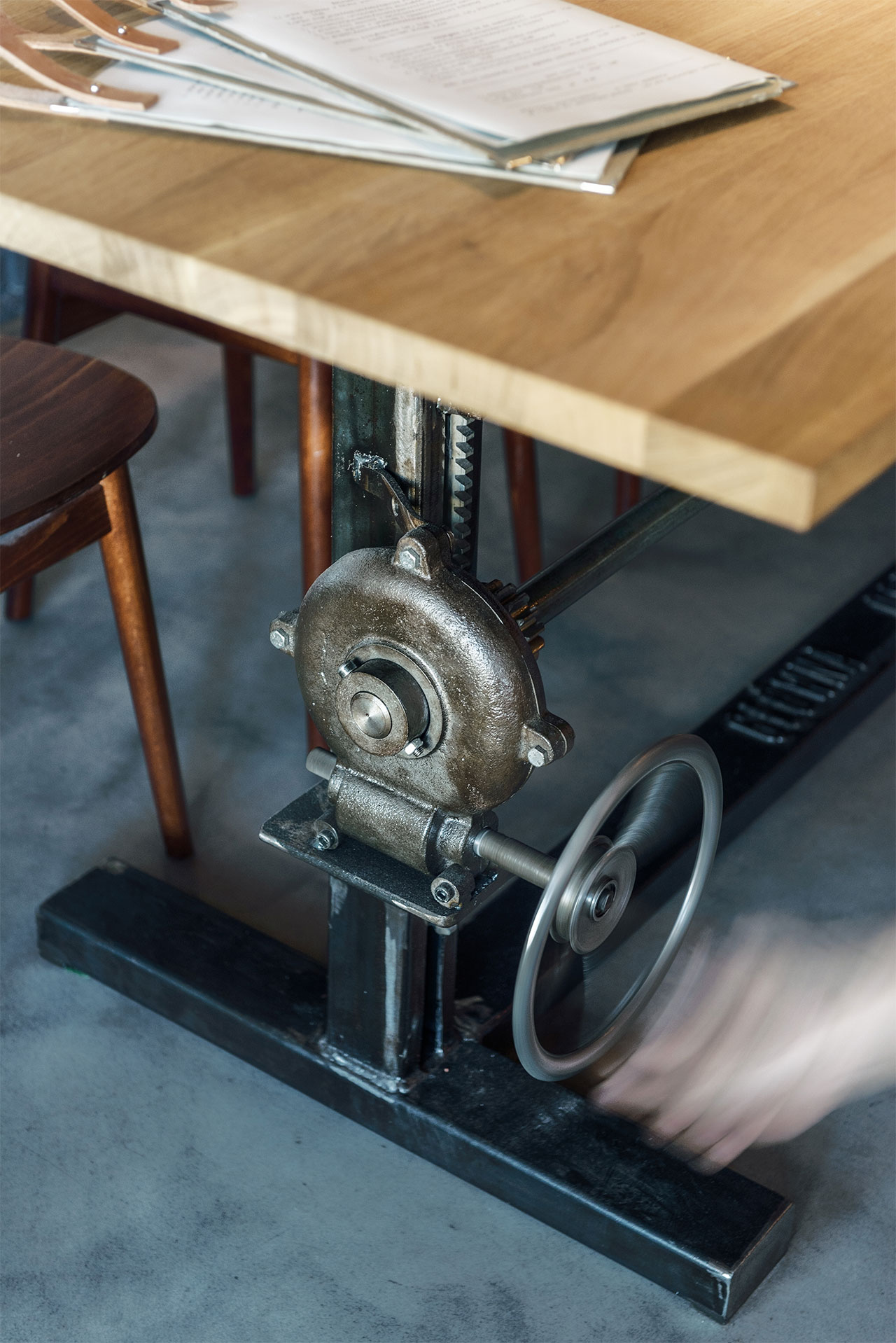 f5_glowna_osobowa_kitchen_bar_yatzer.jpg