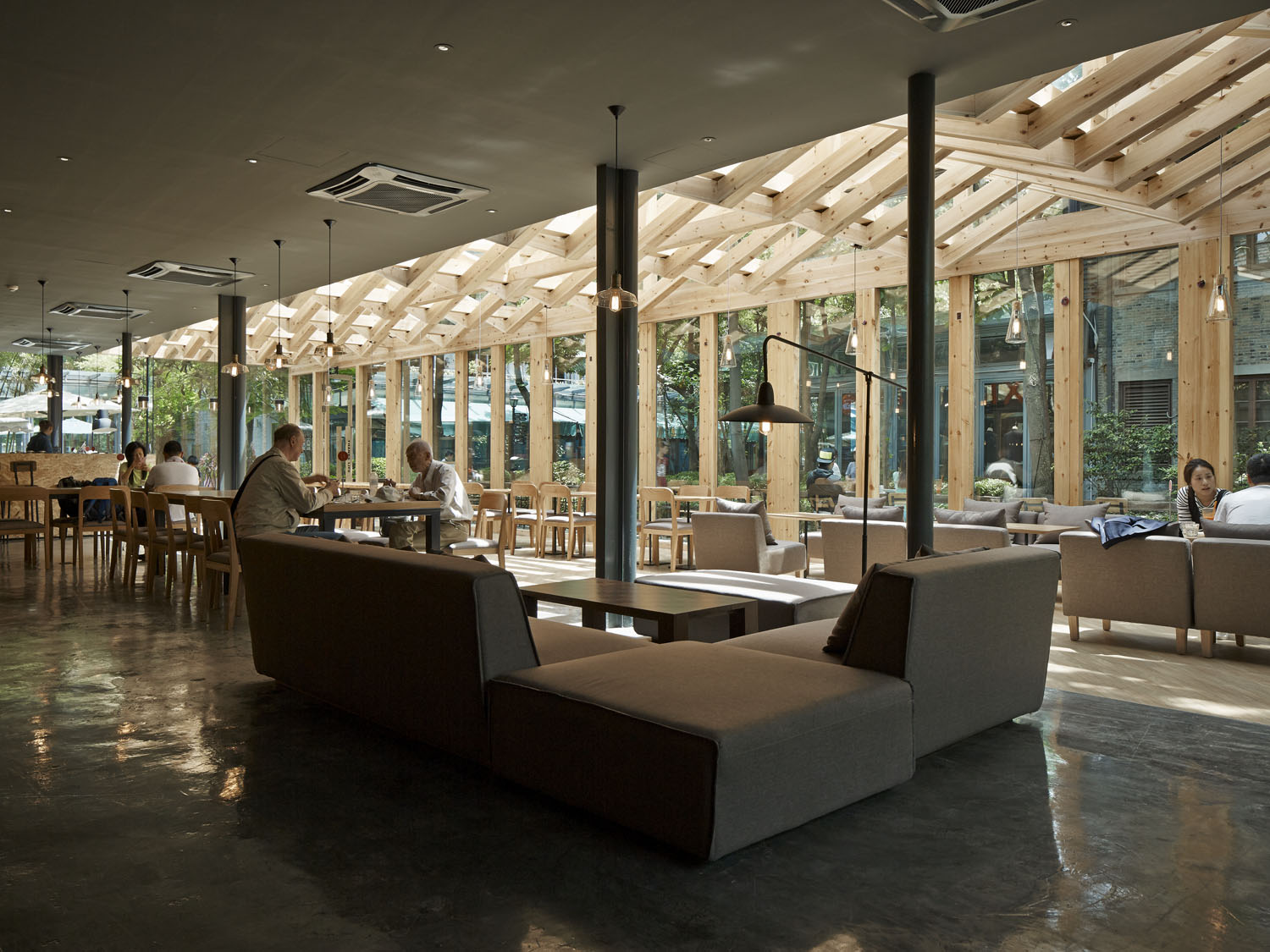 010-Xie-Xie-Cafe-by-kooo-architects.jpg