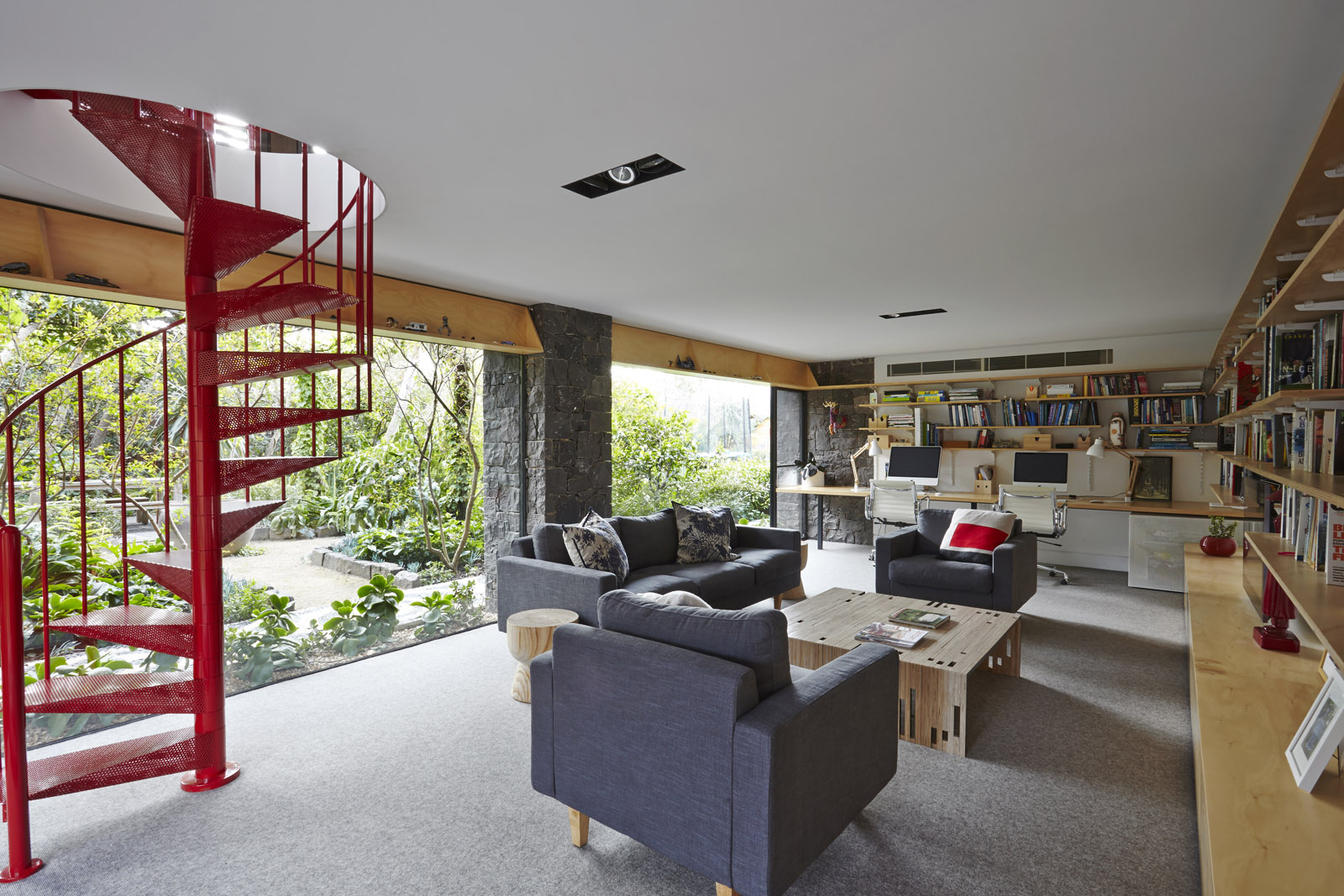 025-Walker-House-by-Andrew-Maynard-Architects.jpg