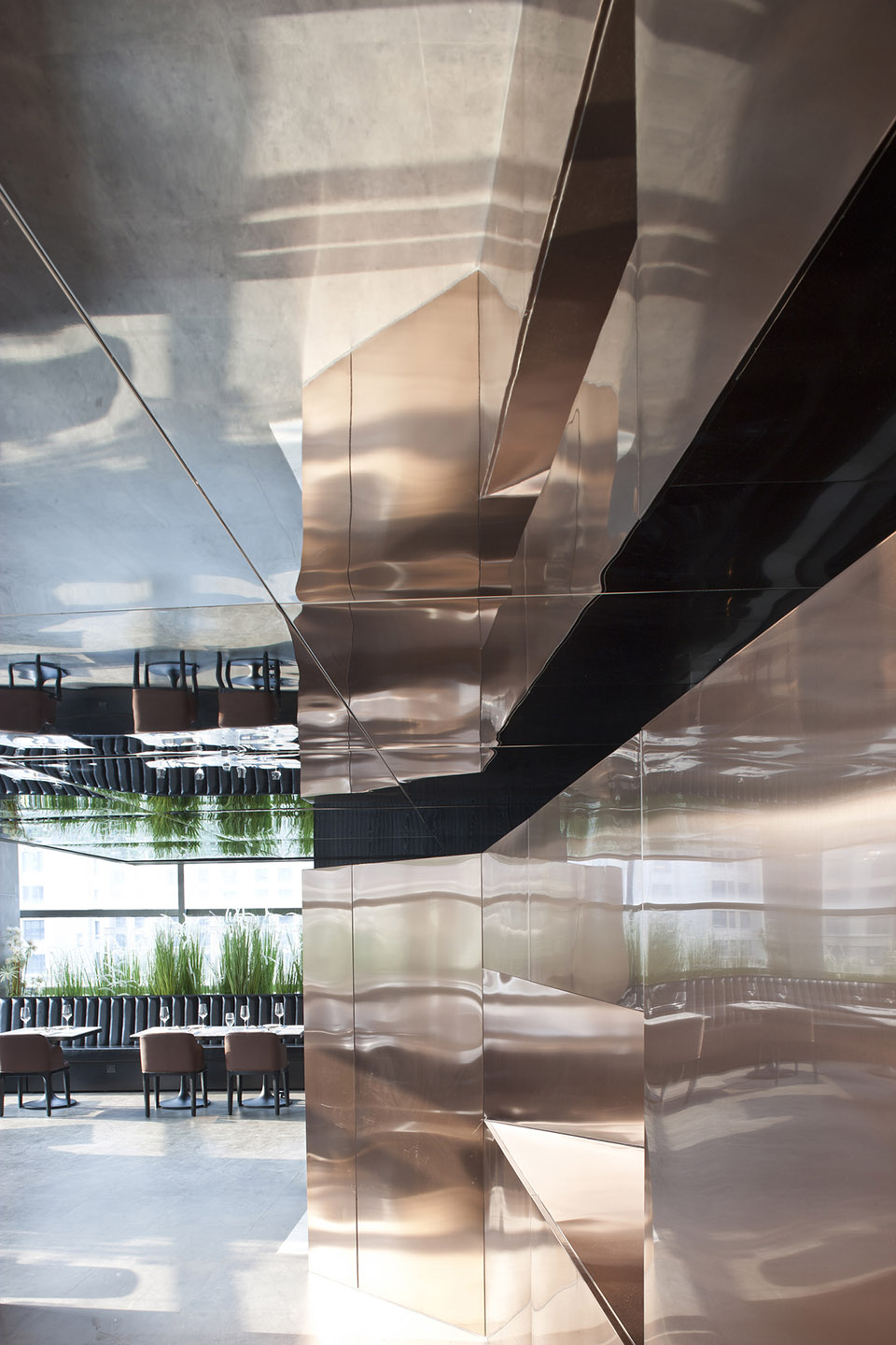 10-LINN-BISTRO-by-Xian-Peng-Tao-Interior-Design.jpg