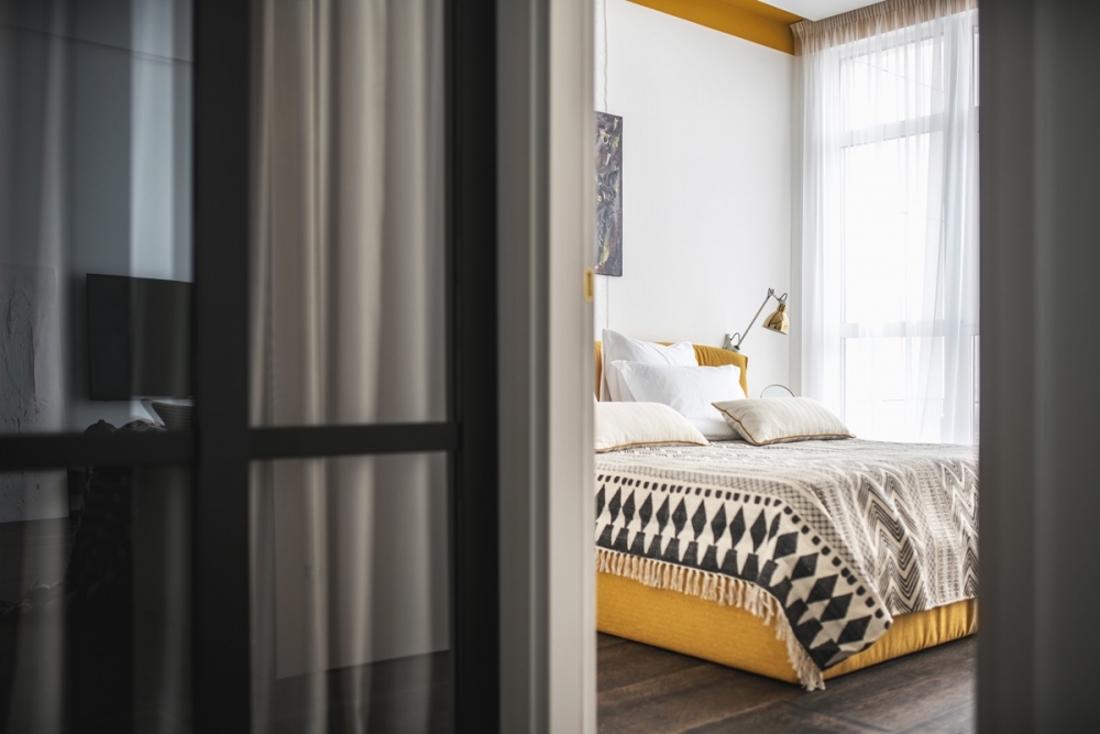 Geometric-bed-coverlet.jpg