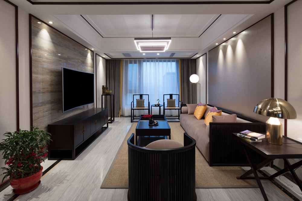 �Ҿ߸ɾ�������������������ӵ�ɫ����ȥ���ͷ׵�ɫ�ʣ�ͬʱ��ǽ�������װ��Ҳ���Ӧ����ԭ�Ҿ������ ...