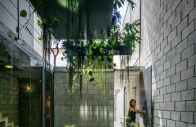 ʥ����һ�����Ļ�����סլ