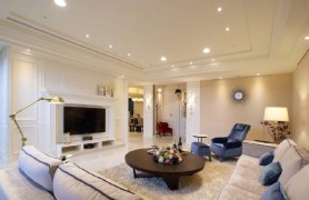 ������װ���|��������ɫ�����巿���