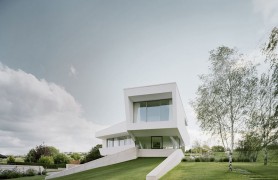 �µ���άҲ��A01����