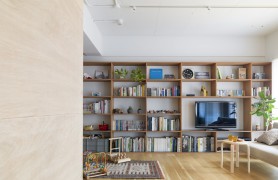 ��Լ���µ� J House