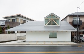 �ձ�����һ�����Ŵ���ϻ�����סլ