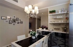 ʱ��Ů�ɾ��Ĵ���95ƽ��Լ�鷿 ��д���������£�