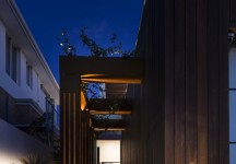 Warehaus
