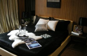 ���ض���԰���巿