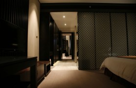 �����������и߶�������ɽ�ӾƵ�